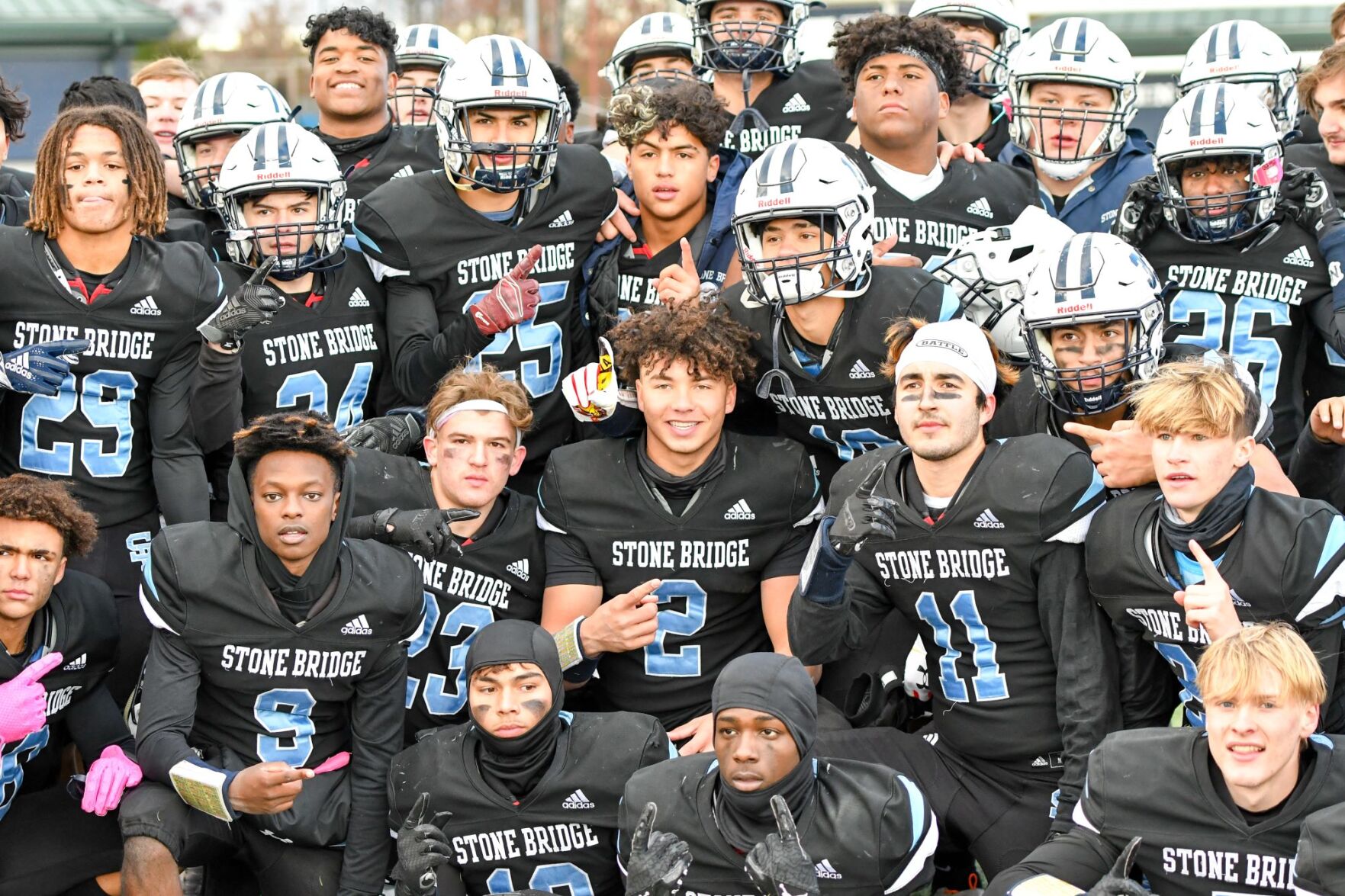 MV v SB football_12.jpg